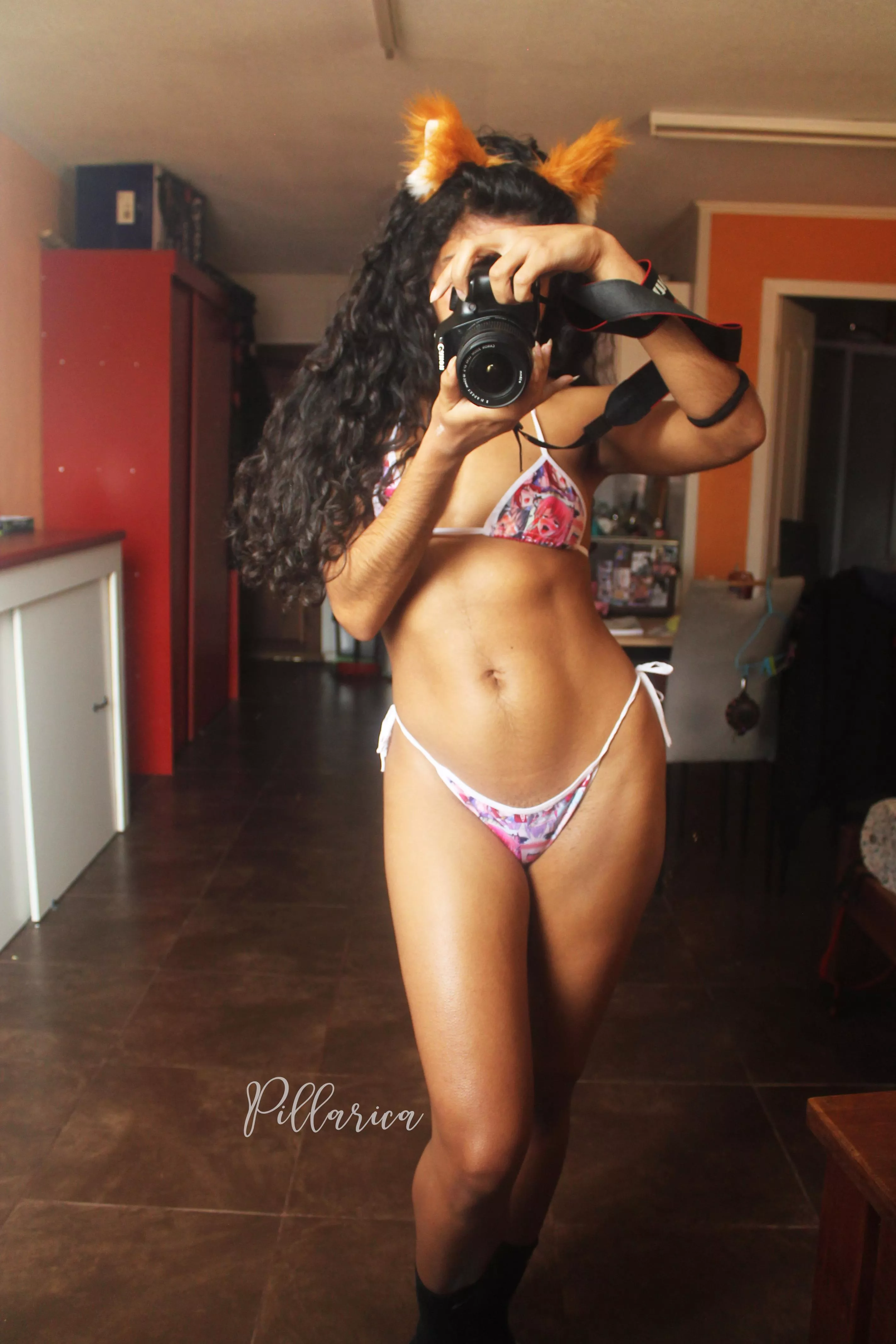 20% OFF ($8) FOR A FEW DAYS For my dear little bugs. Crazy Latina, with a lot of hair and brunette. Do you like petite women who love anime? Come and posted by Pillarica