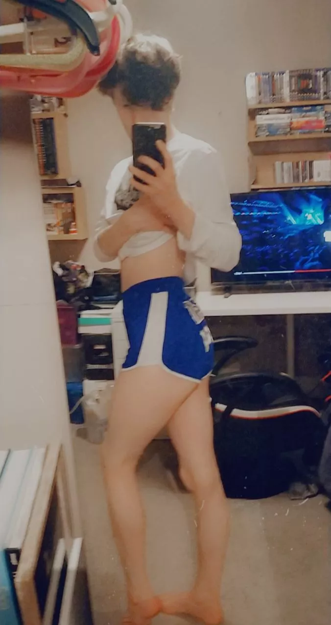 20 UK twink XX posted by Successful-Theme9725