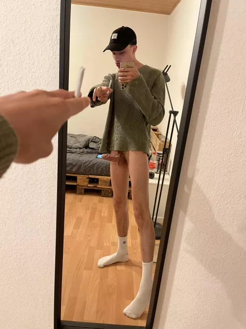 [21] Are u Smoking 🤔 by OppositeWay7308