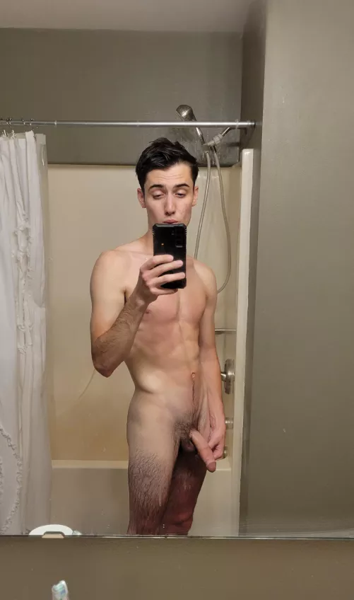 21, fresh out da shower. by Ctislive01