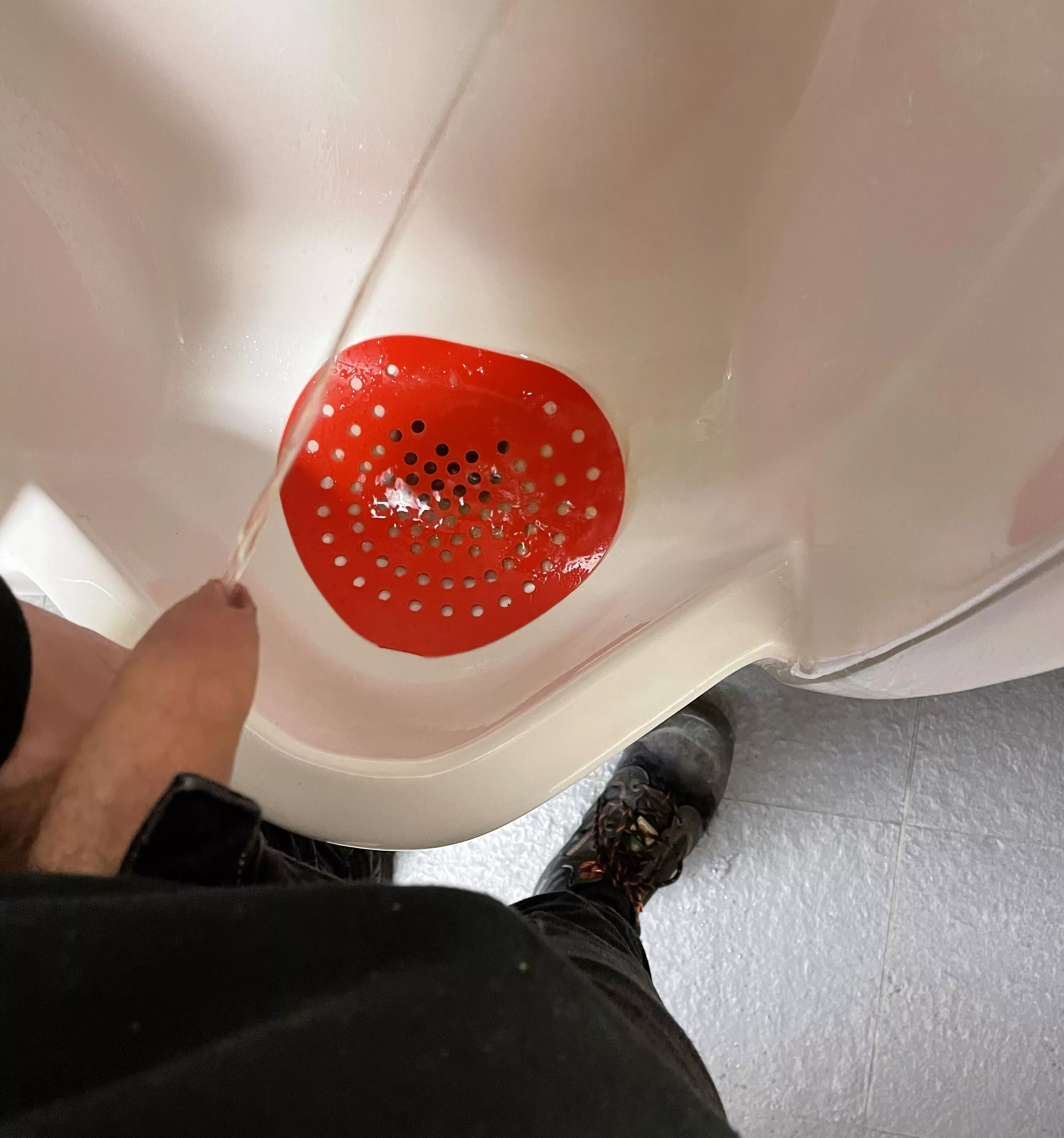 [21] Had to take a break from driving the forklift at work to drain the snake 😜 posted by ferdi_heart27