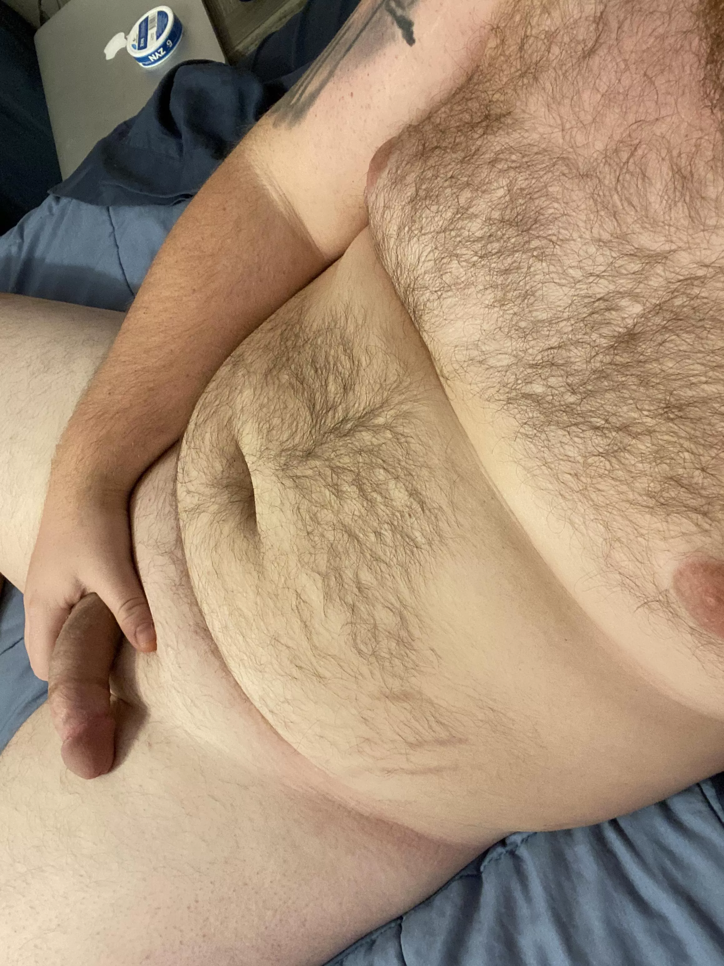 21 high and looking for a daddy or a bro dm me! posted by MissionButton473