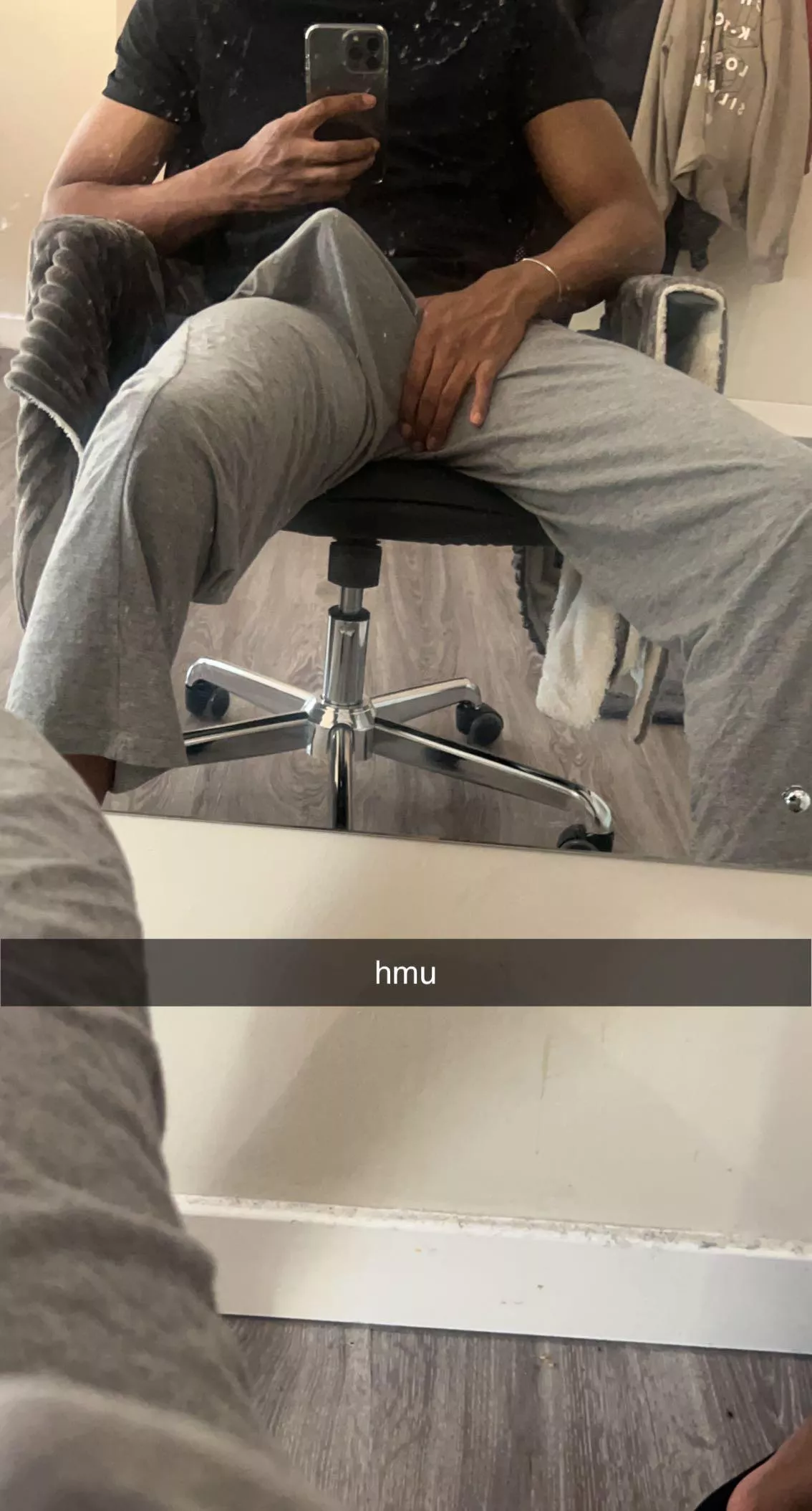 21, hmu posted by Puzzleheaded_Let2856