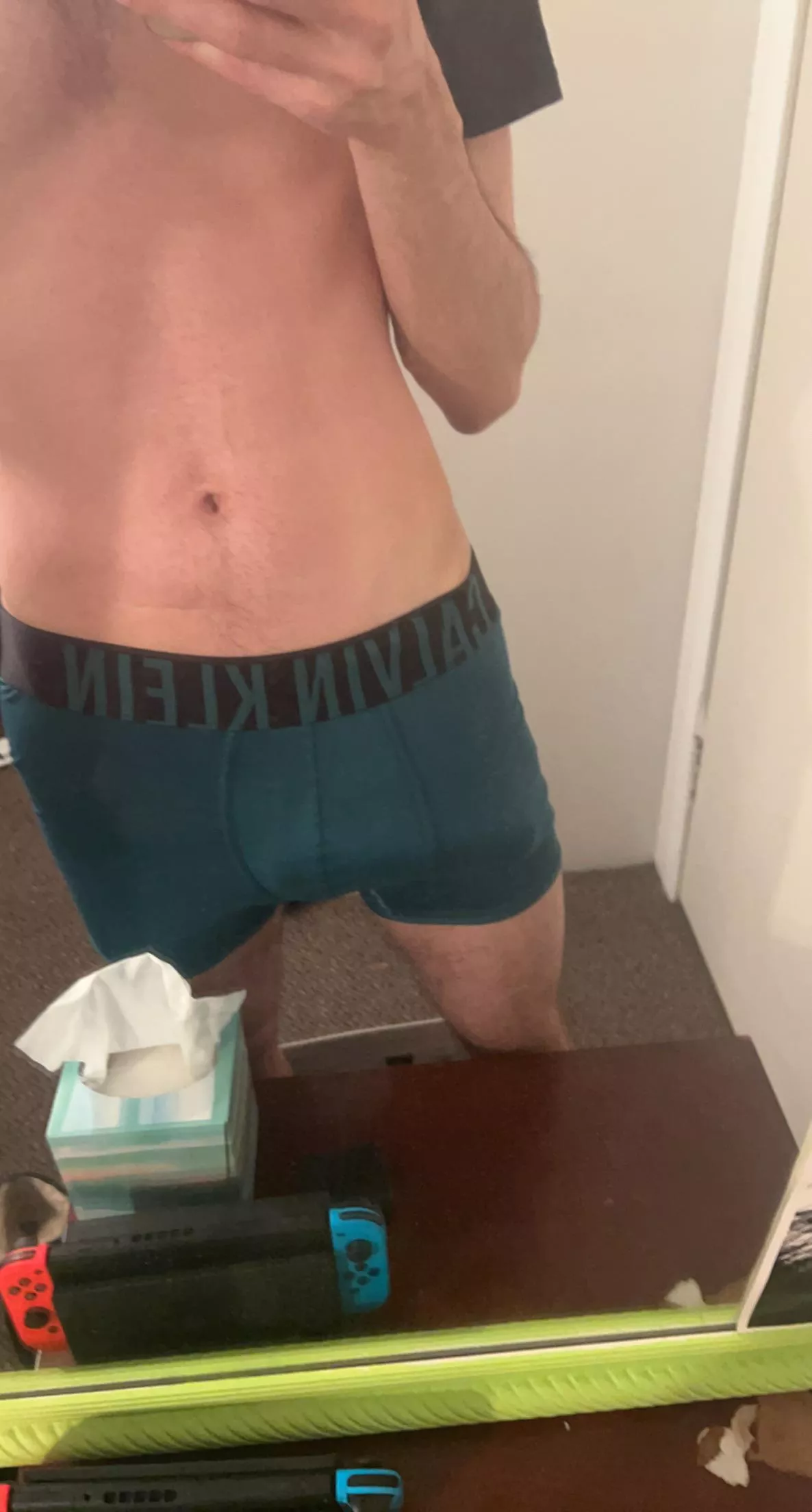 [21] How would you wake me up? posted by mysecretside77