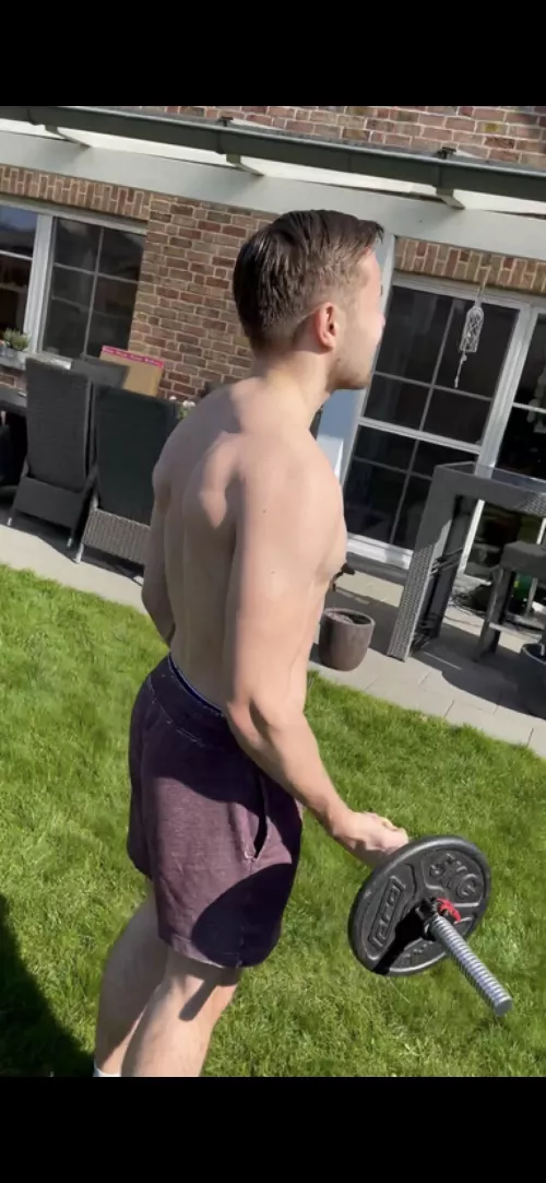 21 [M] horny while training by blondboyjan