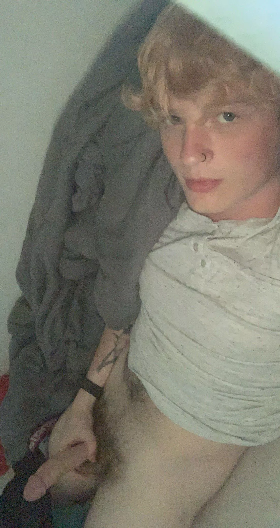 [21] should i go blonde again boys? posted by gayverstop