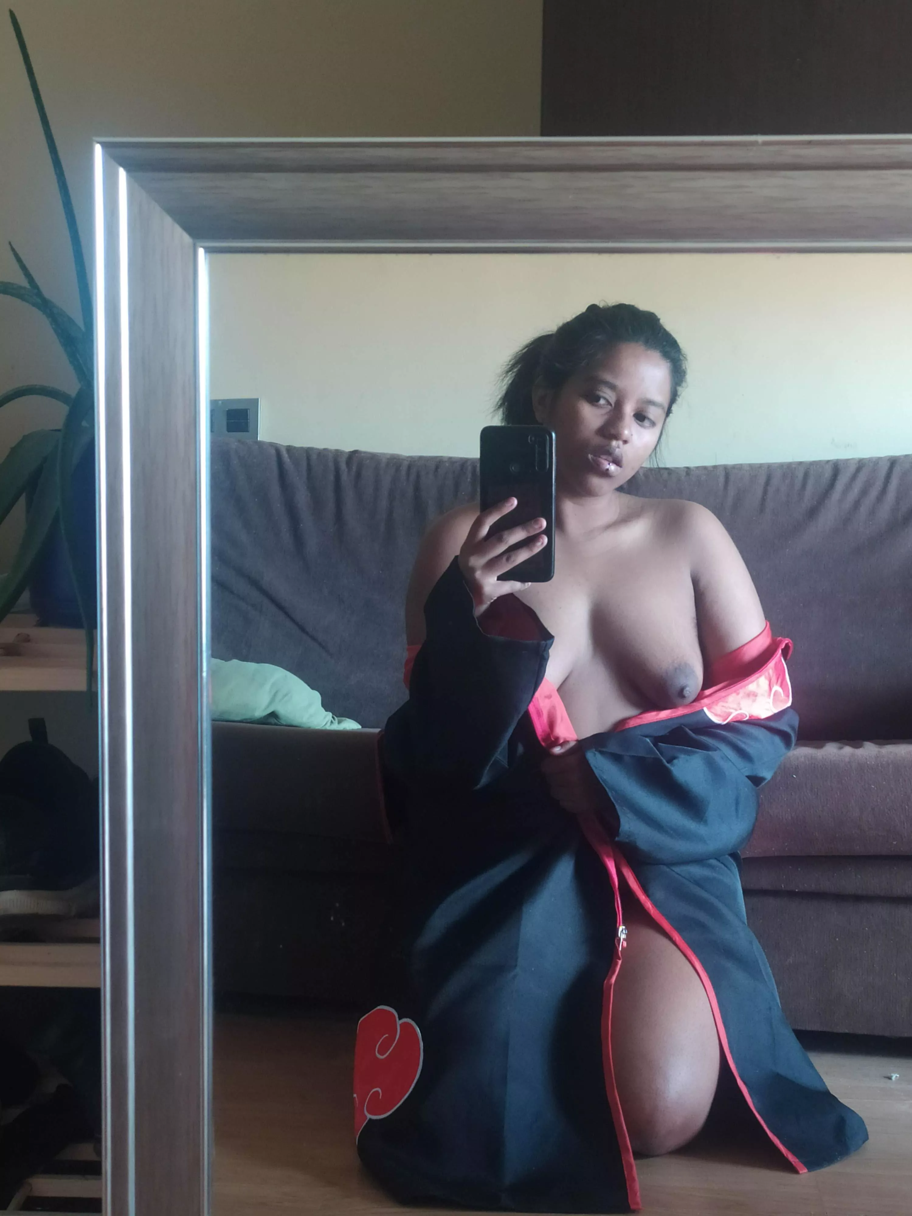 👻21 years old👻black naughty girl👻anime lover👻custom content👻always horny 👻sexting👻Daily content👻 posted by WashOk5980