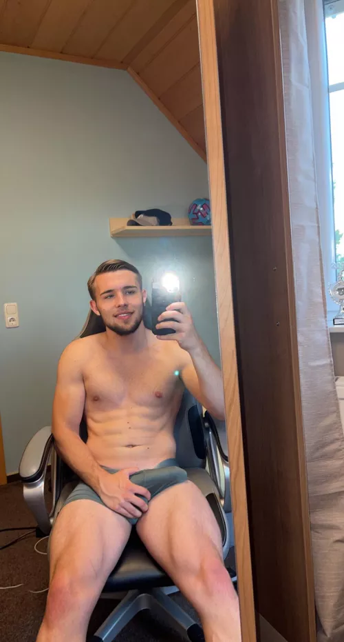 (21) young flexible and horny by blondboyjan