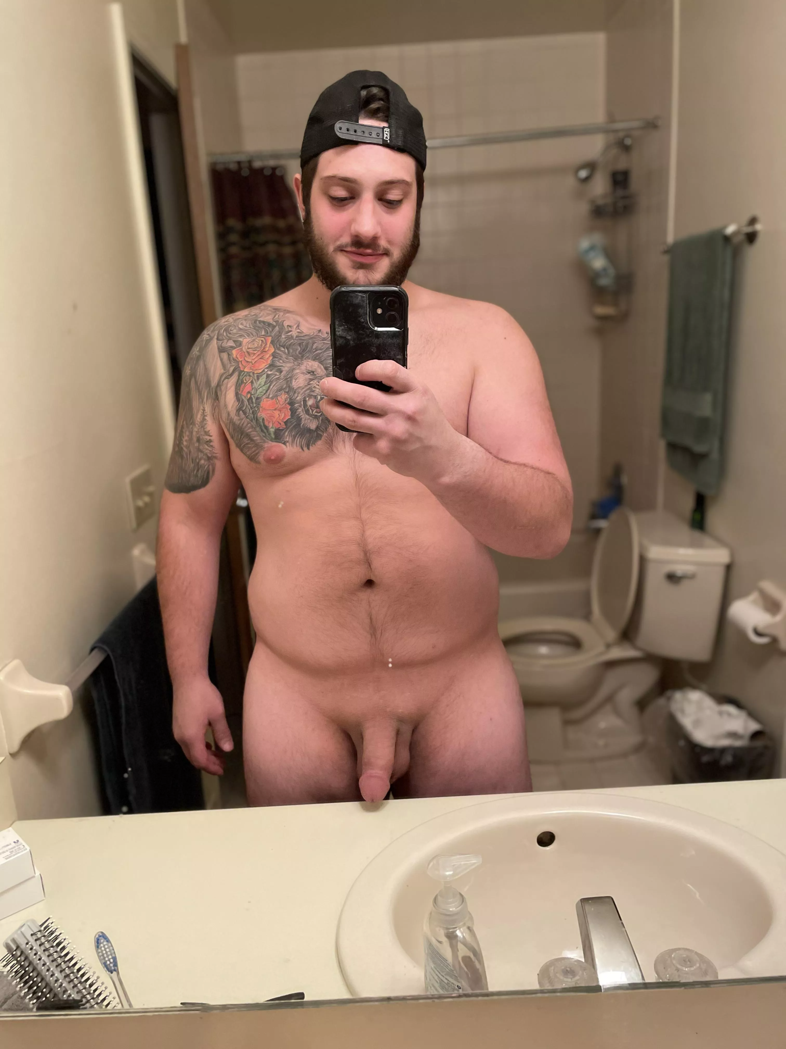 22 5,9 230lbs posted by Silver_Landscape2941