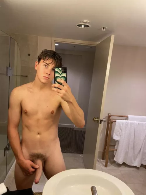 22 and lonely by alternativesaves