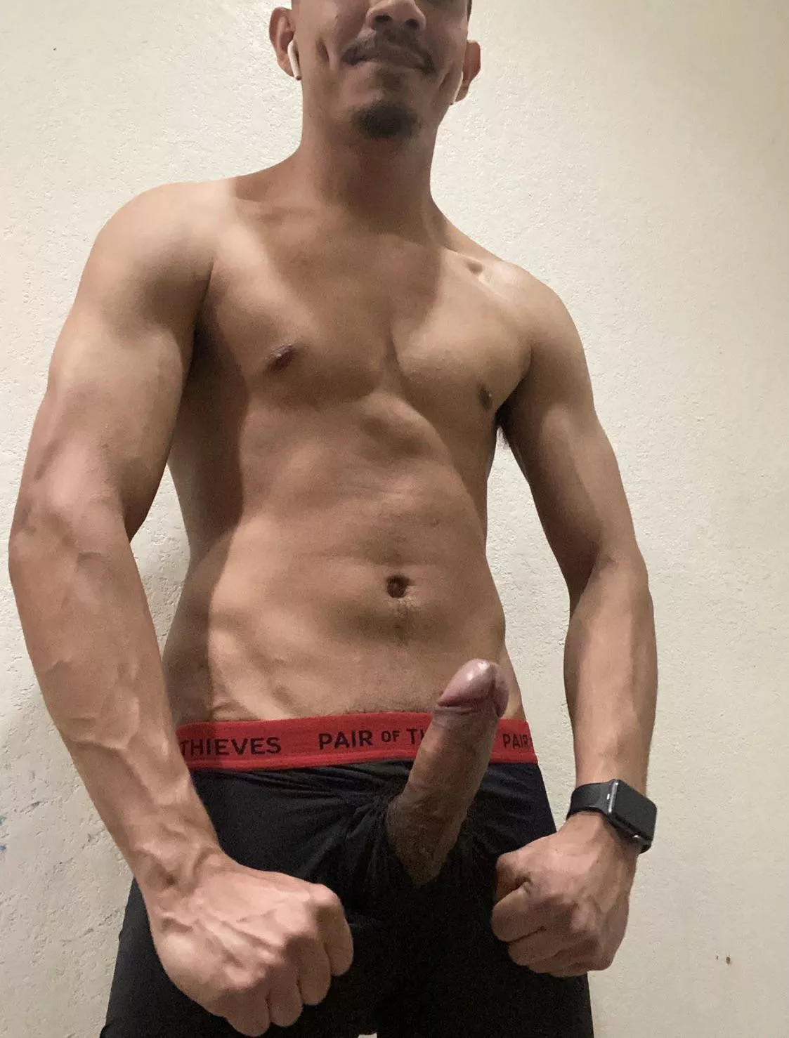 (22) Happy Friday! I’m excited it’s the beginning of the weekend, could you tell? 😌 posted by meezianity