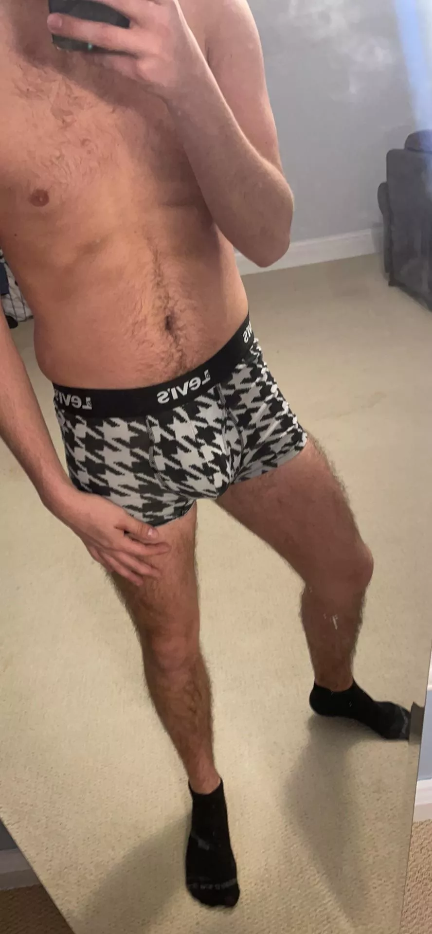 22 US, lemme know what you think! posted by Weird-Piano-1990