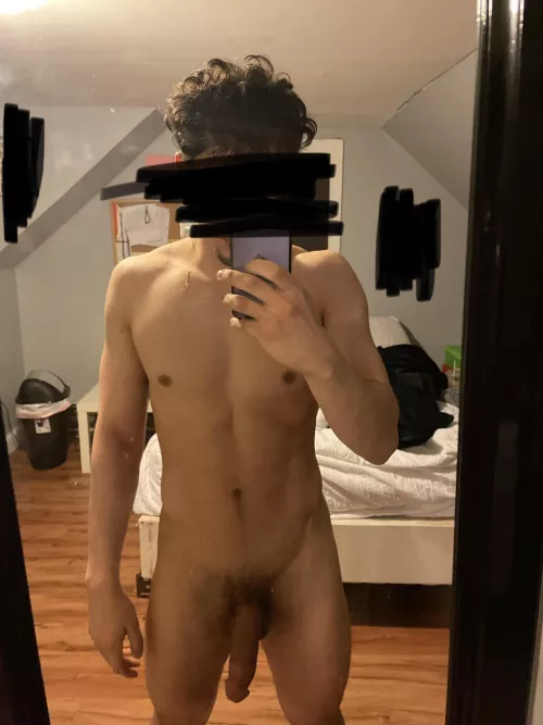22/22 Sext my bf? i love when other girls beg for him 😌 message us! by bigfendi12