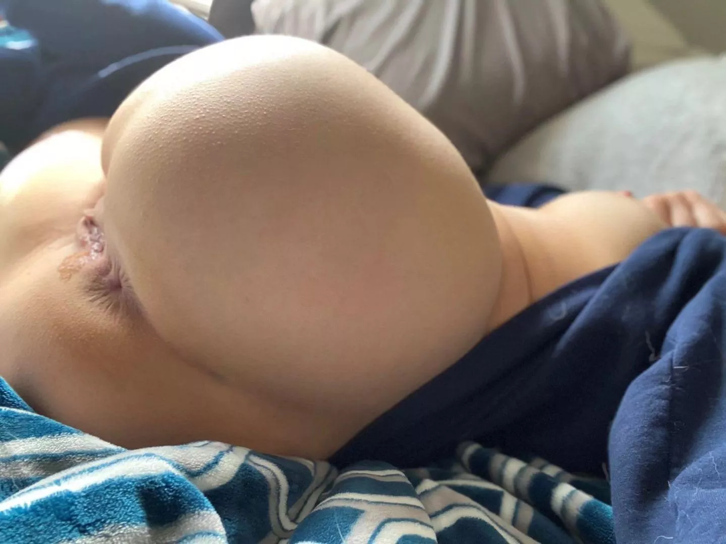 22[F4M] Sending a blowjob video and nudes to anyone who hits the up arrow! 😇add me Sc: moniya310 posted by Upset-Current-9006