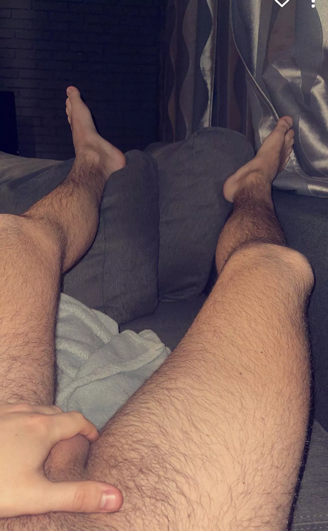 23 dutch. Muscular into jerking bud, add me on @jeroendehaan28 and send me a picture so I can add you back. posted by Jeroendehaan28