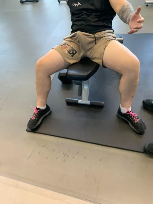 (24) Could you help me with my set 🥵 ? by EasilyEntertainedX