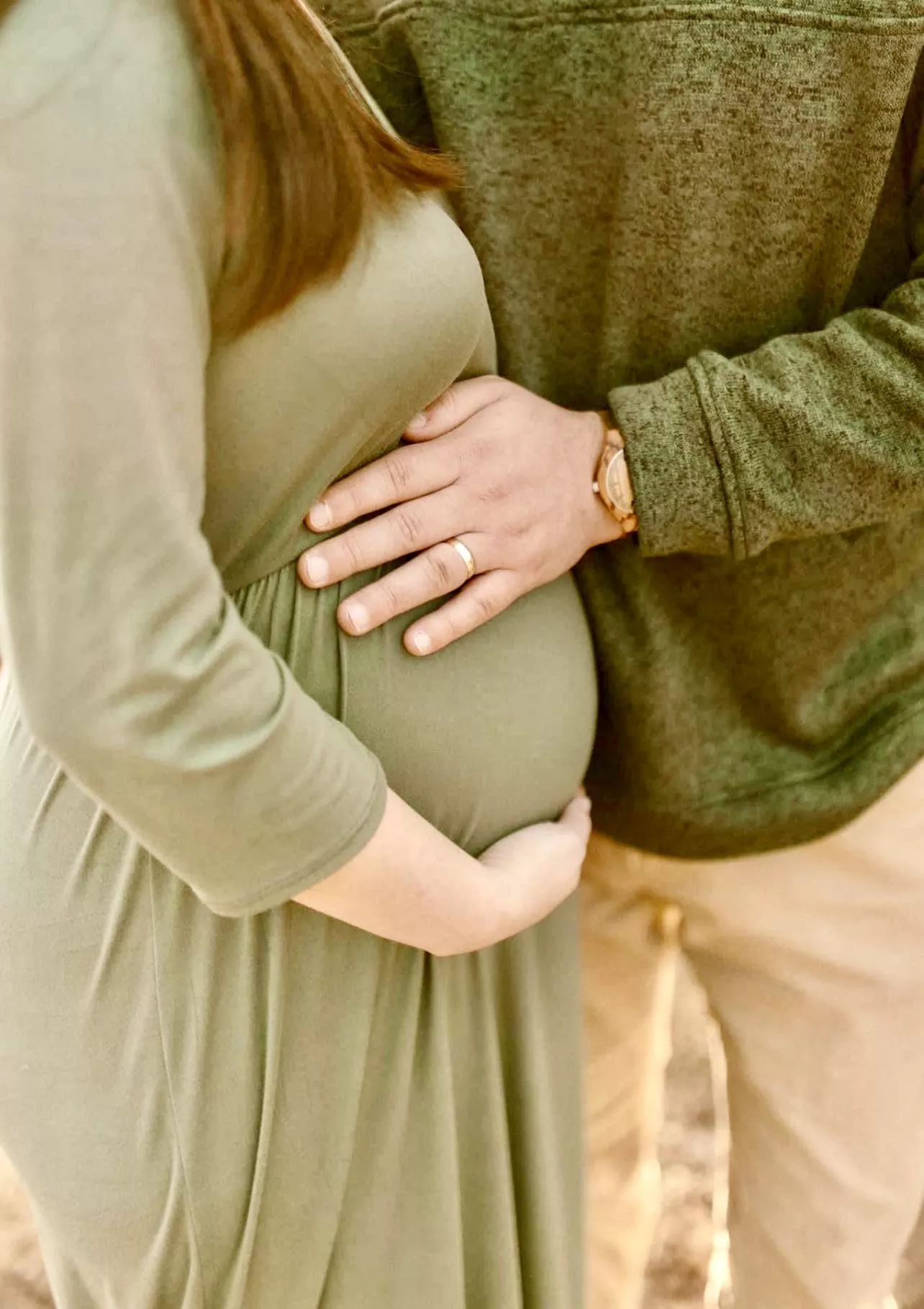 24, Married, Pregnant Wife, Husband has no idea I’m here🤰🏻 posted by tayylorrs