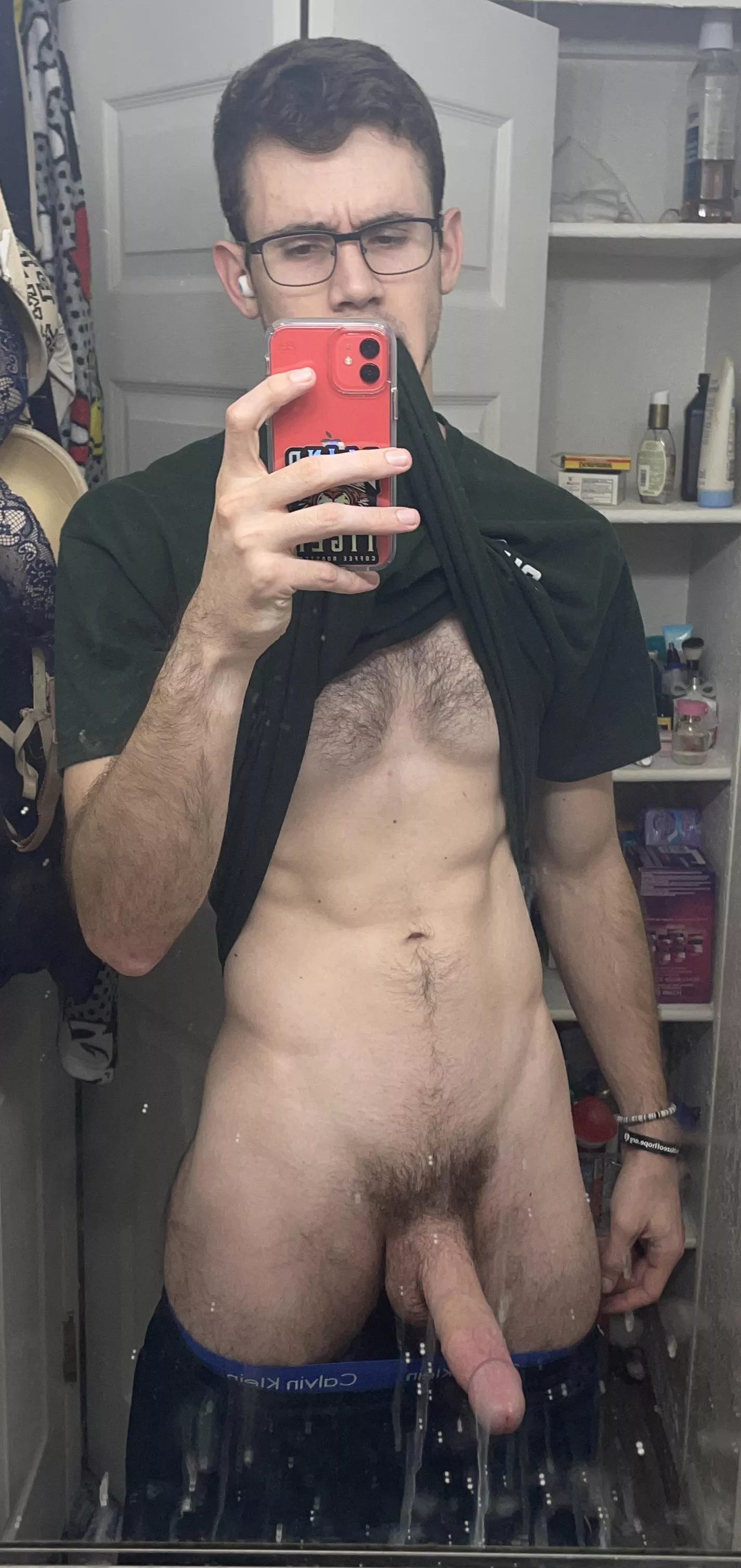 (24m) Start off the weekend right 😜 posted by 20M_ThrowItAway