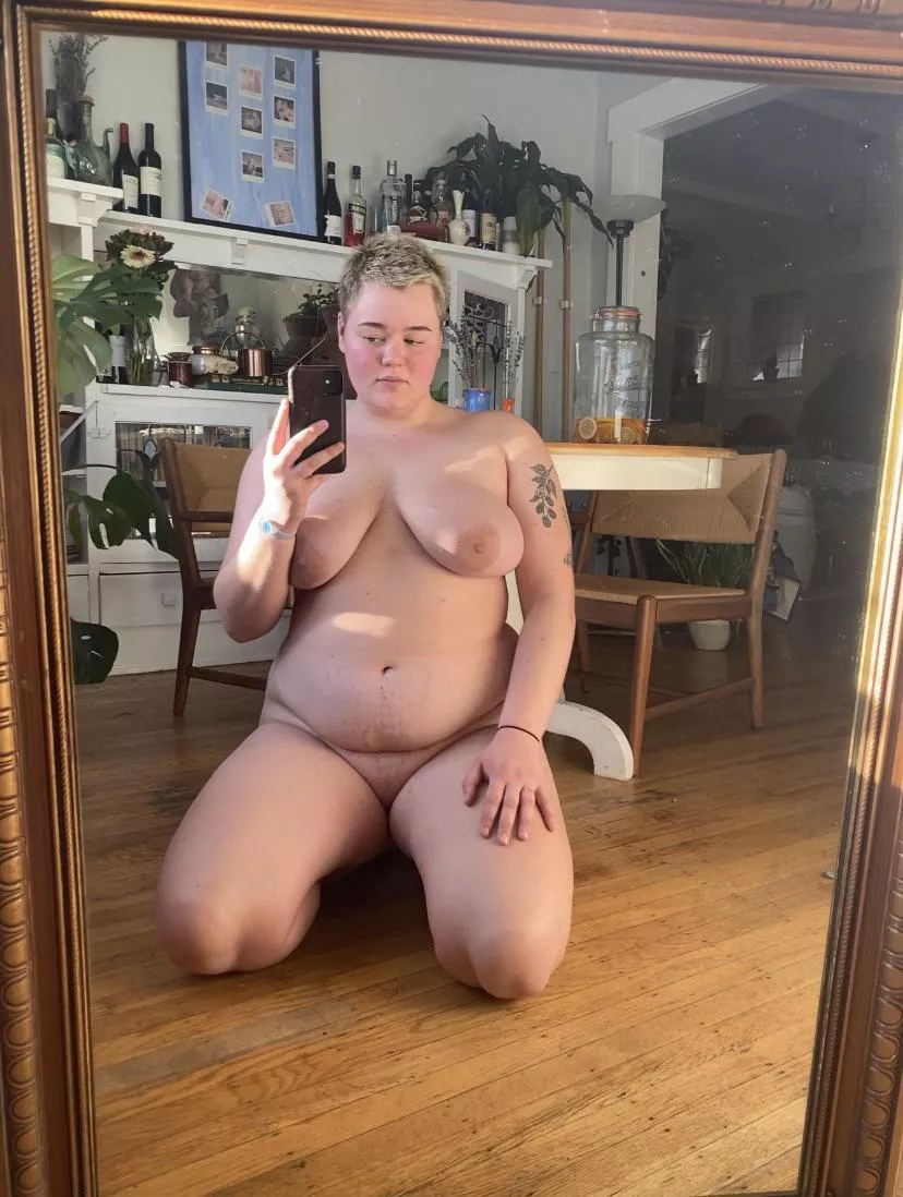 25, 230lbs, 5’11”. Every day is cake day in this house posted by 4piepsilonnaught