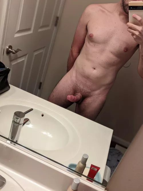 (25) Got a new phone, does it take good pictures? by kyryundies