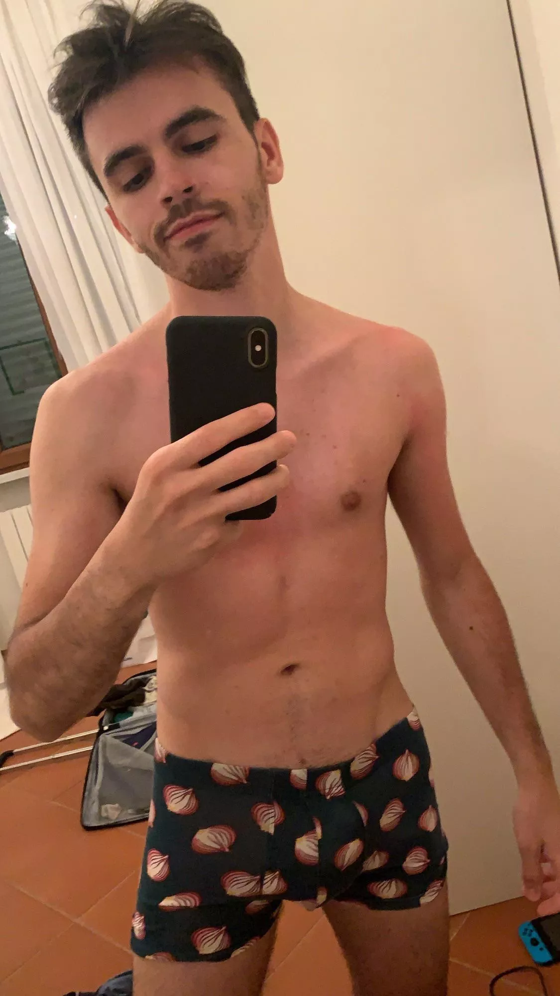 (25) heey everybody! ✌🏼 From italy 🇮🇹 What’s up today? posted by Roxas96_it