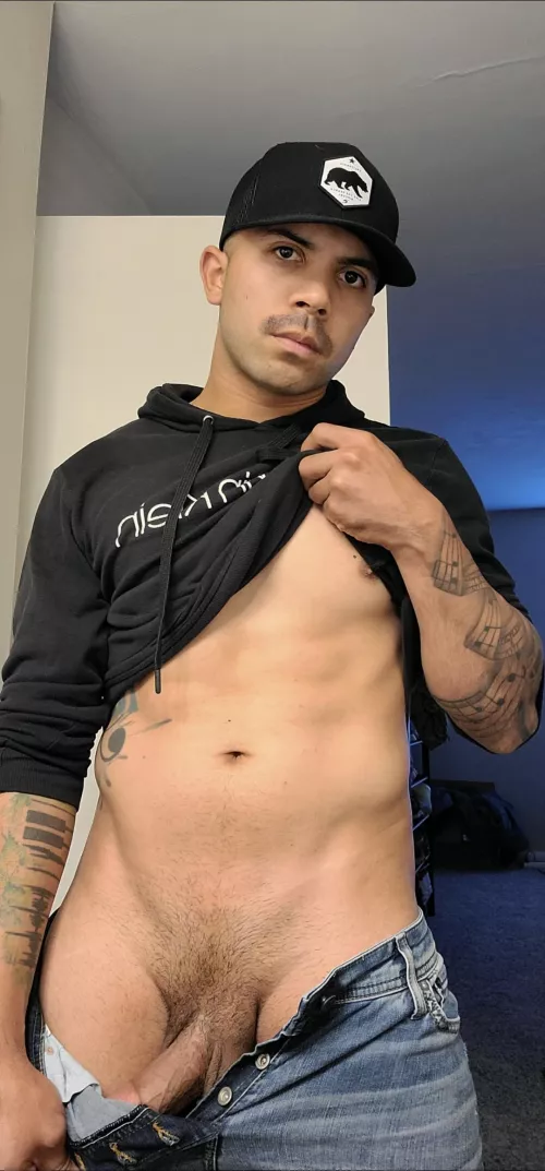 (25) Hey bro, my day has been pretty hard. Can you help me out? by Mrwanker91000019