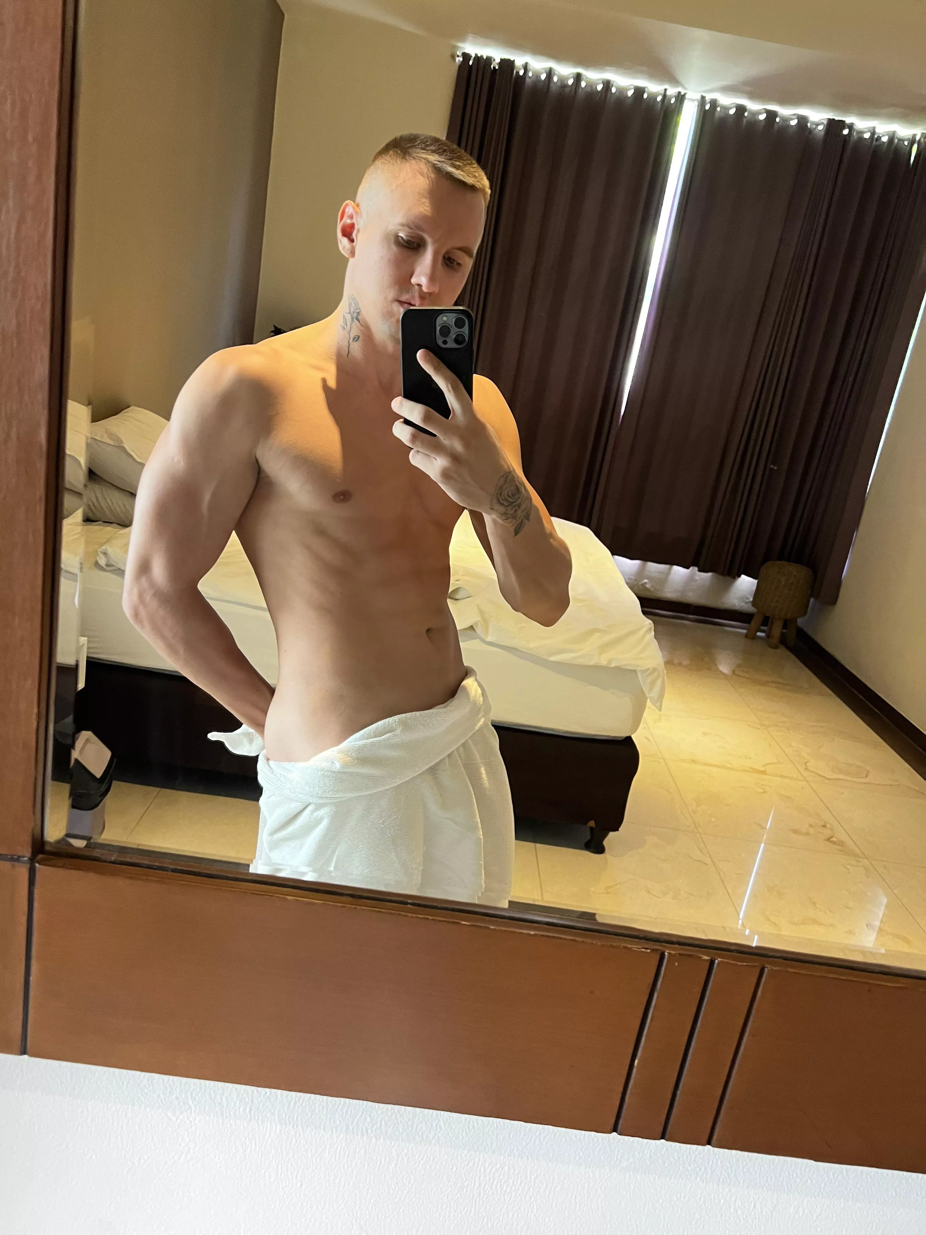 (25) Let’s play? posted by alangrantxxx