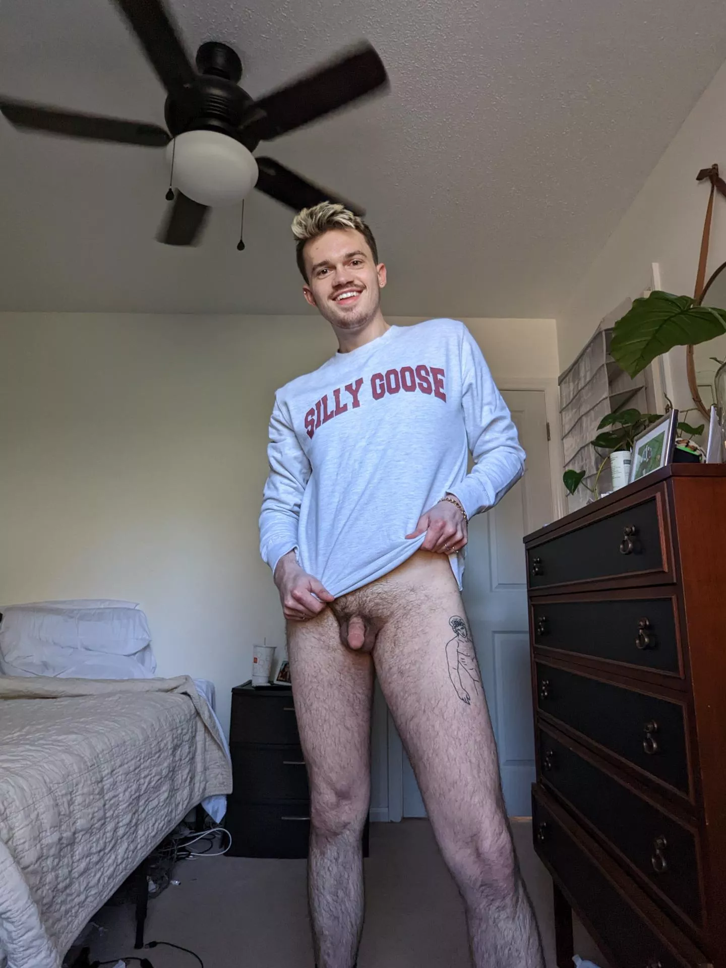 (25) silly goose with a little beak posted by snottilydying