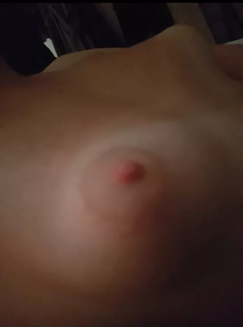 25 year old mummy of 2 . do I class as a milf ? by hadntplannedonthis