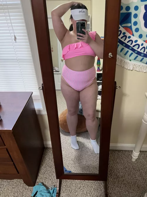 [25F] I’ve been enjoying myself today 🌞 by Amberoceanblue