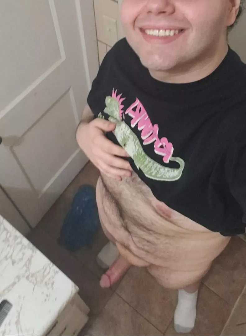 25M Waddup yall posted by thundermouthnsfw