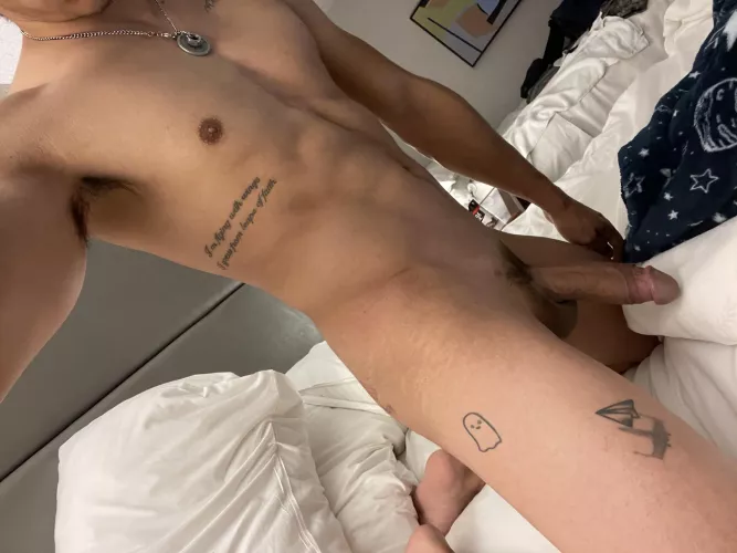 26M. First time posting! by Xplore544