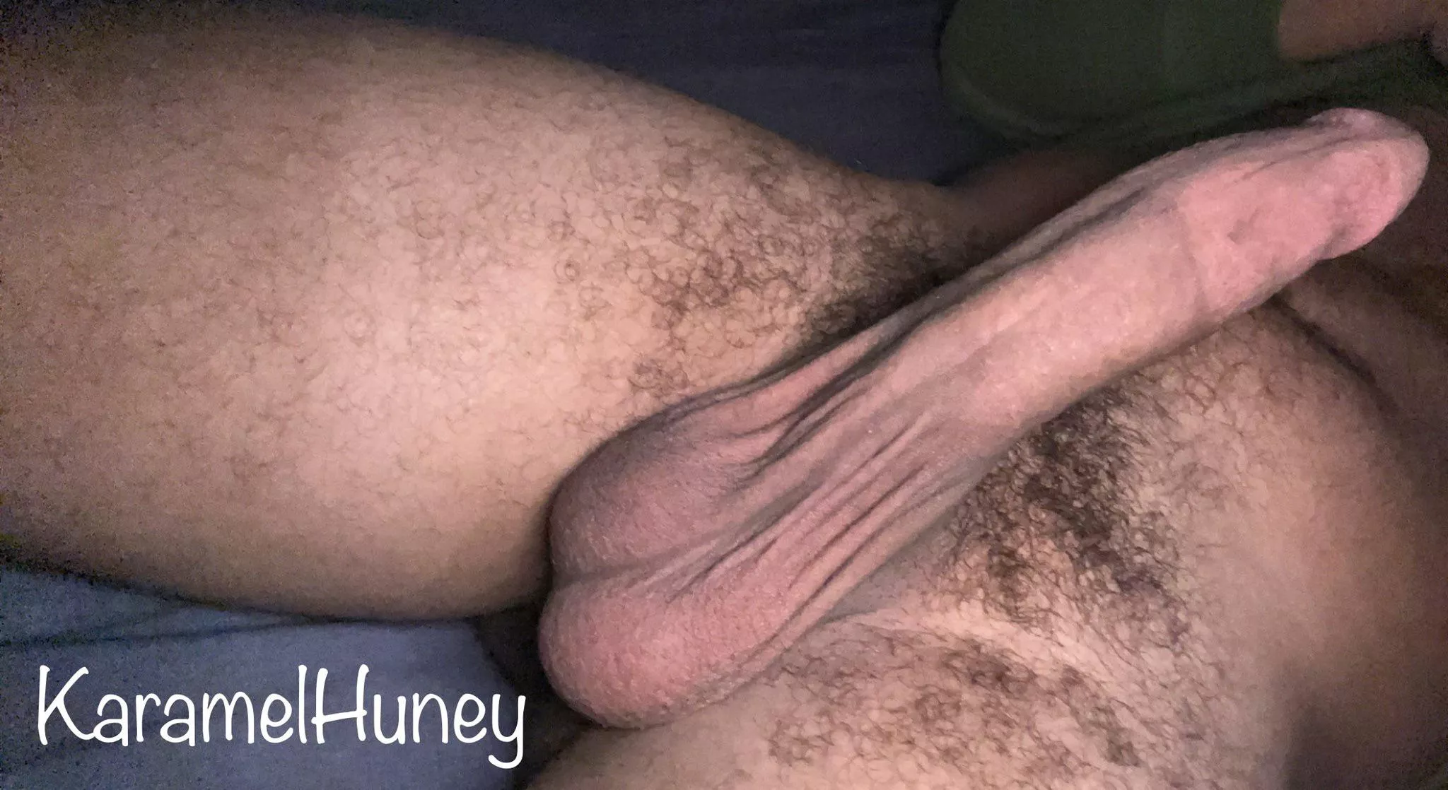 [27] Good morning 🌞☀️ posted by KaramelHuney