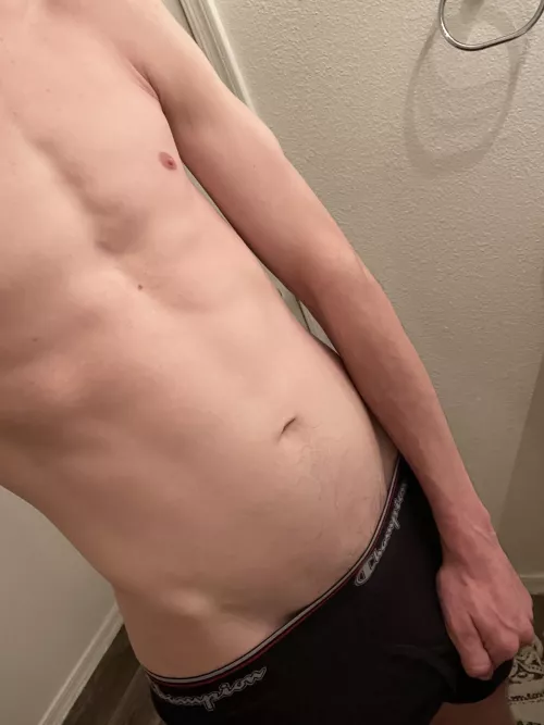 [27] Mostly straight dude looking to swap pix. Inbox open by Scarcity-Substantial