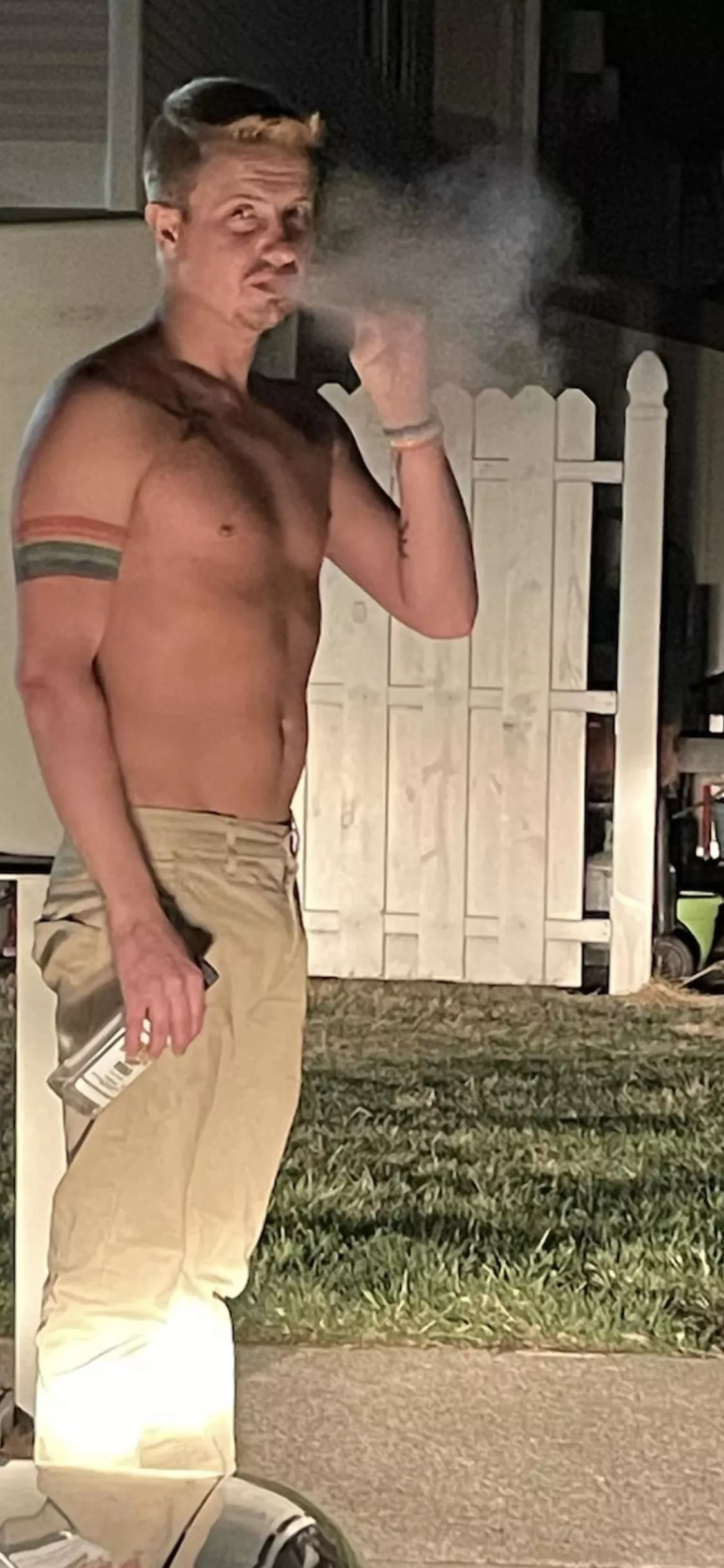 [28] kinda drunk after work smoking my vape… who wants to chat? posted by iTron2k21