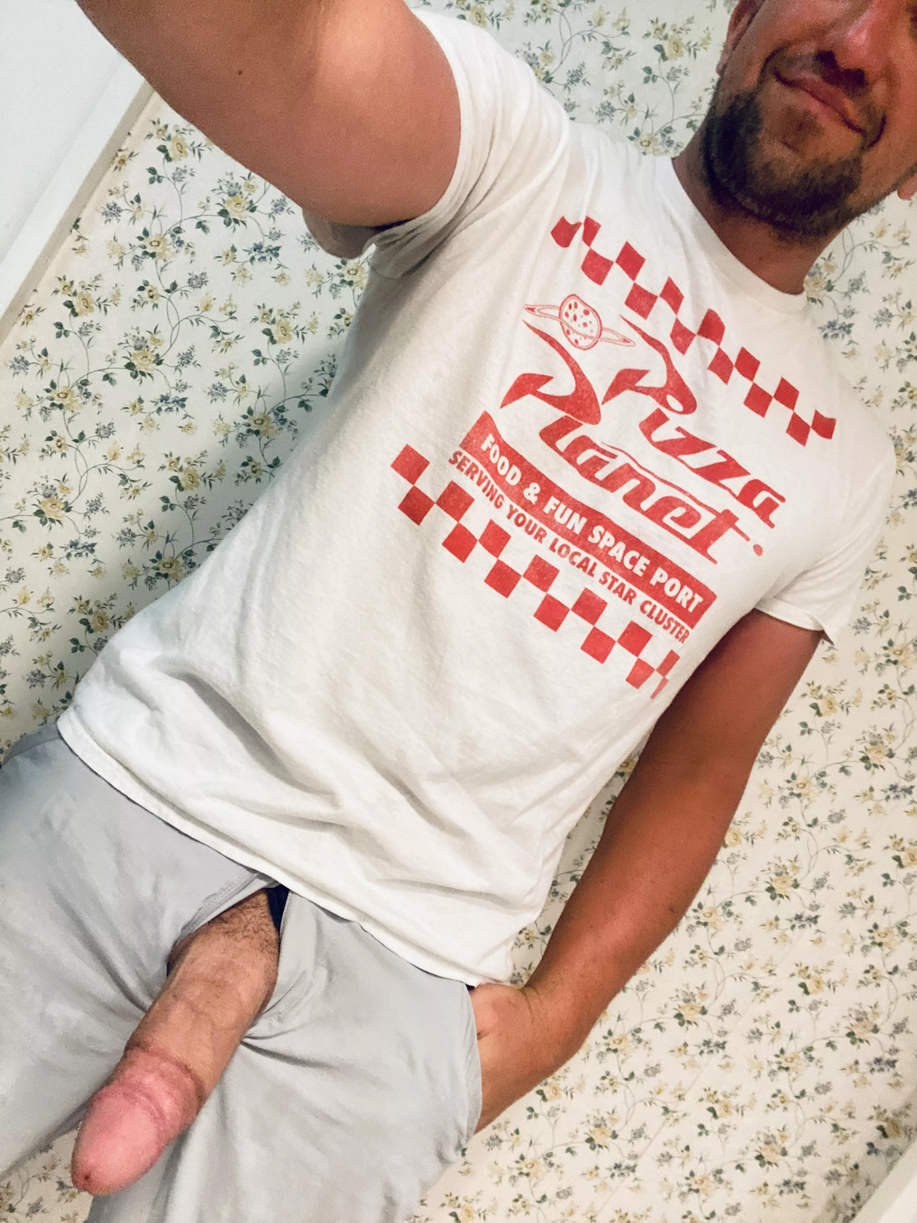 (28) Tip your delivery guy posted by openlyfriendly