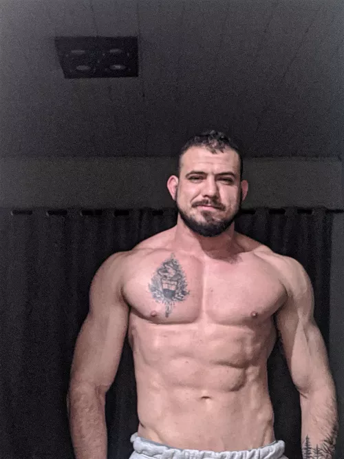 [28] Want to see this body in action?? by Erik_reed