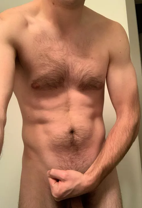 28M - bull in Minneapolis looking for a cute hotwife for some fun this weekend and/or long term by PeakPefromanc3