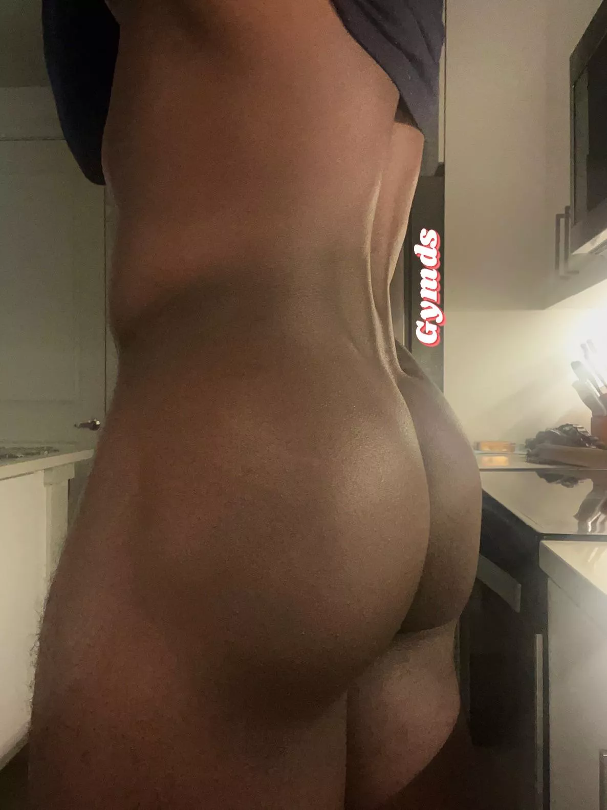 [29] I’m feeling this booty is starting to grow a mind of it’s own. posted by gymds