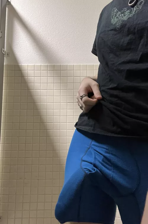 2Bulging2Hide by My8inBWC