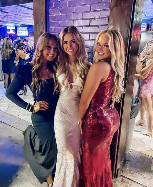 3 blondes! by LABUD24