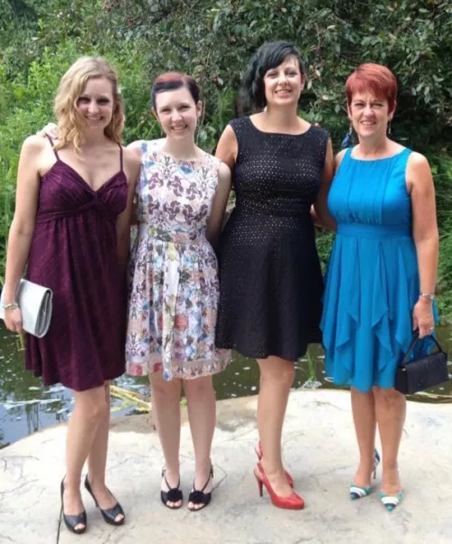 3 Daughters and mother in blue. Which is your fav and why? by maddyjonez