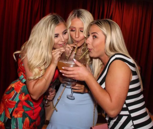 [3] Girls Night! by Anon_a_mou5e