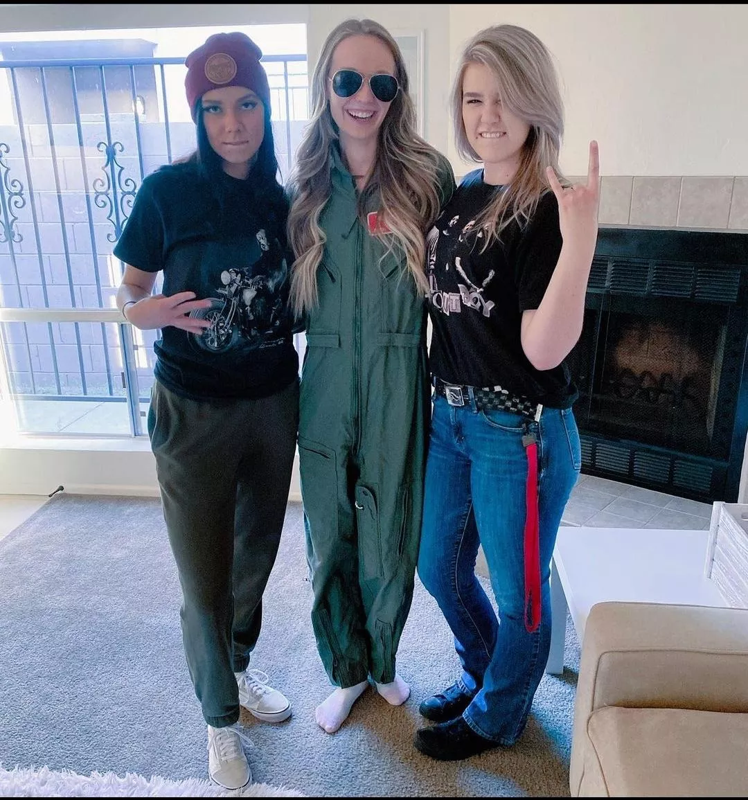 [3] Reunion posted by Impressive_Reading61