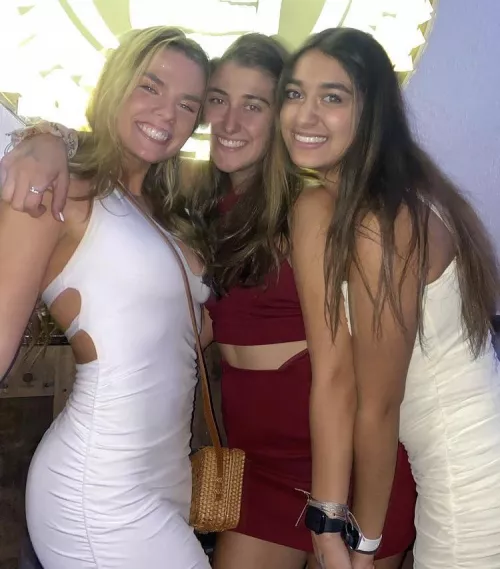 [3] Who ya got? by UseMyWife3