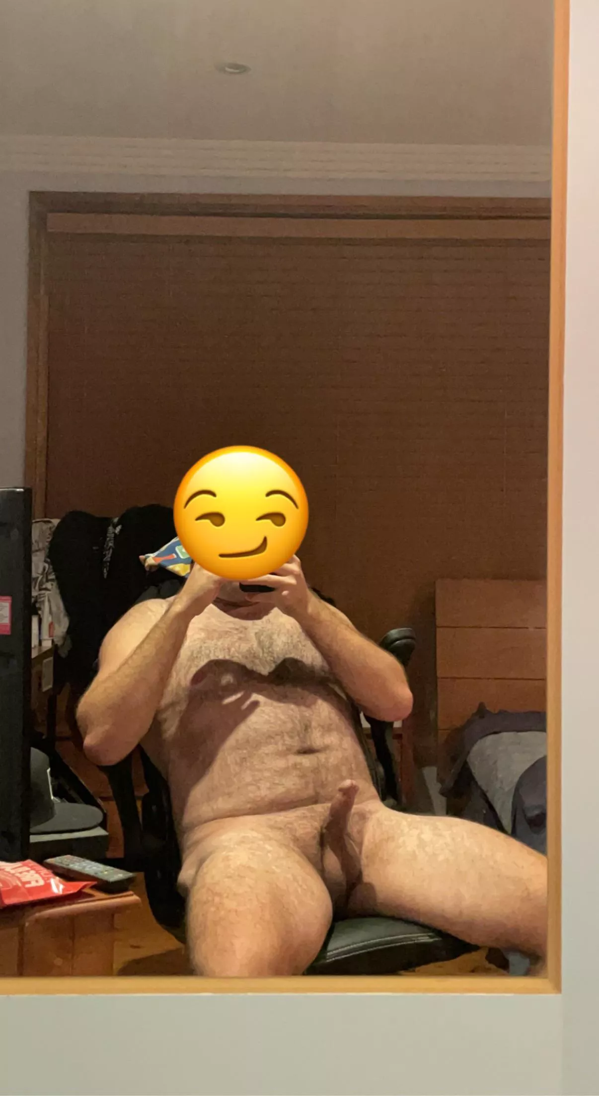 30 Aussie, another horny day in iso. Tell me what you think. DMs open posted by biaussieguy91