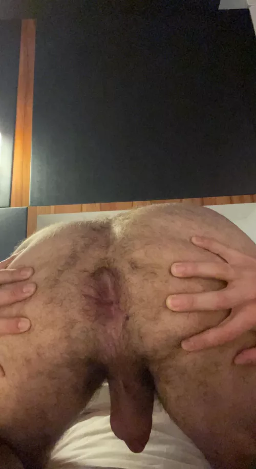 (30) throwback Thursday to a recent hotel stay ;) by biarabass