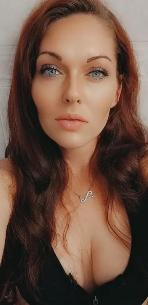 30 years old, 3 kids later.. Happy hump day 😏 by PlatformBeautiful809