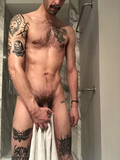 (31) bros help other bros in the shower right? by CasketDaddy