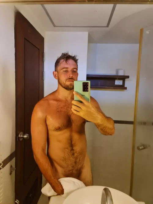 (31) :) by BenUKfriendly